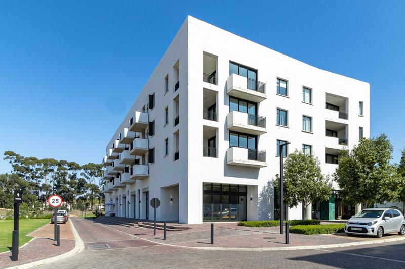 3 Bedroom Property for Sale in Devonbosch Precinct Western Cape